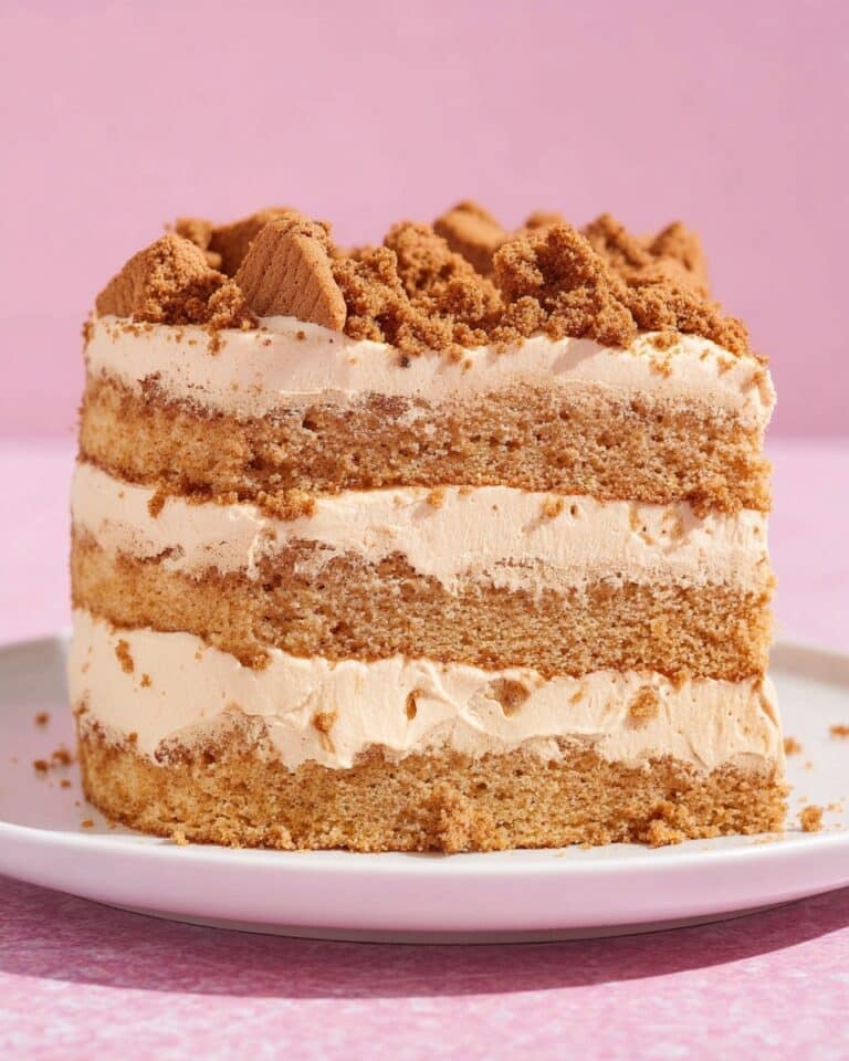 Biscoff Cake with Lotus Cookies and Creamy Biscoff Frosting Recipe