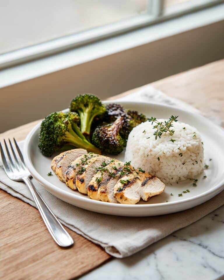 Easy Grilled Chicken Broccoli Bowls with Creamy Garlic Sauce Recipe